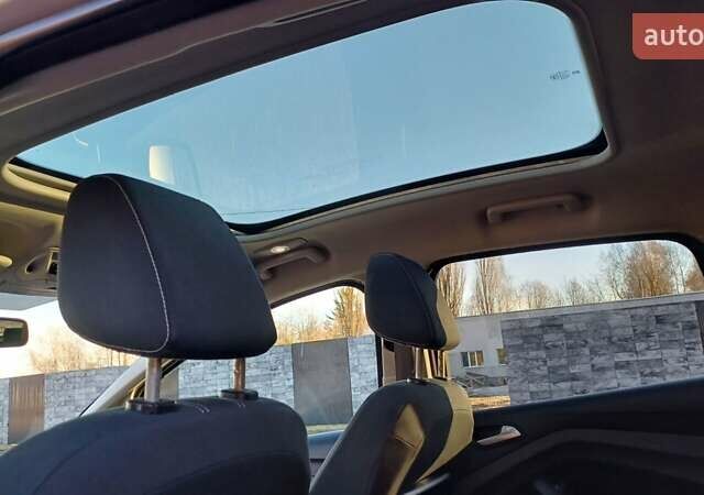 Серый Форд Си-Макс, объемом двигателя 1.6 л и пробегом 267 тыс. км за 7999 $, фото 14 на Automoto.ua