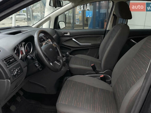 Серый Форд Си-Макс, объемом двигателя 1.6 л и пробегом 207 тыс. км за 5500 $, фото 15 на Automoto.ua