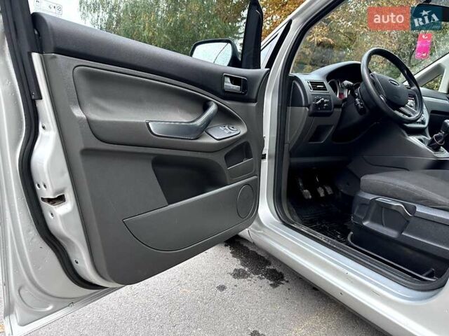 Сірий Форд Сі-Макс, об'ємом двигуна 1.6 л та пробігом 223 тис. км за 5700 $, фото 15 на Automoto.ua