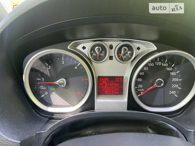 Серый Форд Си-Макс, объемом двигателя 1.56 л и пробегом 195 тыс. км за 5999 $, фото 15 на Automoto.ua