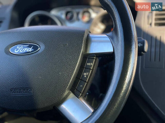 Серый Форд Си-Макс, объемом двигателя 1.8 л и пробегом 188 тыс. км за 7700 $, фото 16 на Automoto.ua