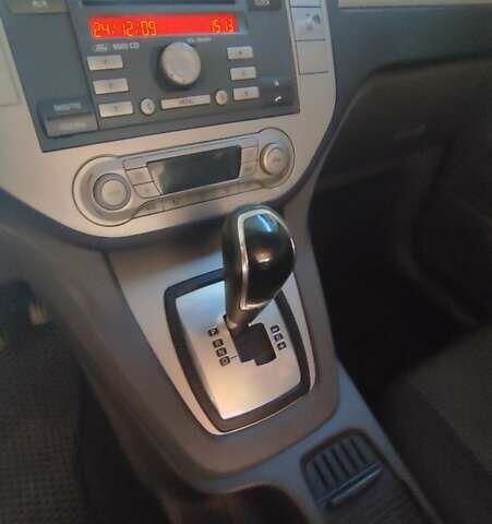 Серый Форд Си-Макс, объемом двигателя 2 л и пробегом 218 тыс. км за 5899 $, фото 8 на Automoto.ua