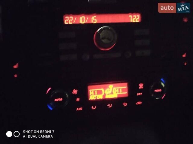 Сірий Форд Сі-Макс, об'ємом двигуна 1.56 л та пробігом 408 тис. км за 6000 $, фото 11 на Automoto.ua