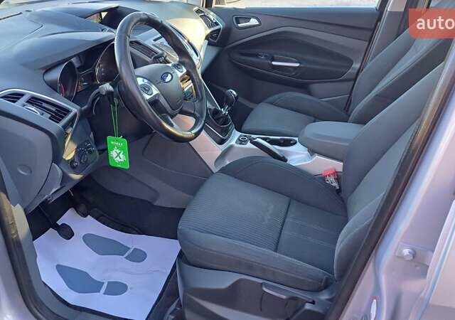 Серый Форд Си-Макс, объемом двигателя 1.6 л и пробегом 267 тыс. км за 7999 $, фото 16 на Automoto.ua