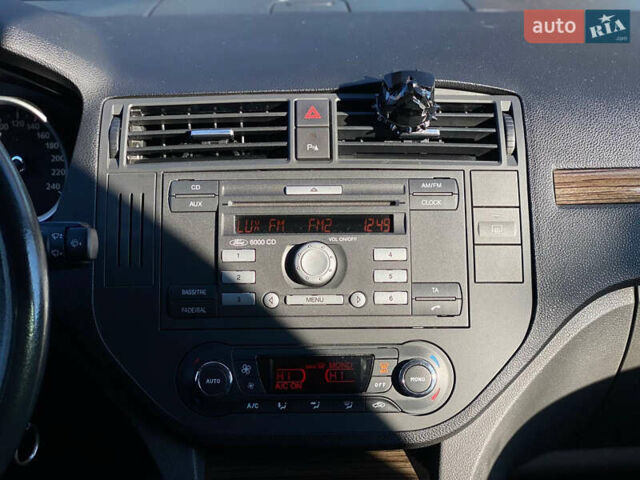 Серый Форд Си-Макс, объемом двигателя 1.8 л и пробегом 188 тыс. км за 7700 $, фото 11 на Automoto.ua