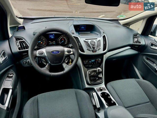 Серый Форд Си-Макс, объемом двигателя 1.6 л и пробегом 218 тыс. км за 6999 $, фото 18 на Automoto.ua