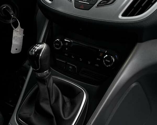 Серый Форд Си-Макс, объемом двигателя 1.6 л и пробегом 218 тыс. км за 7900 $, фото 28 на Automoto.ua