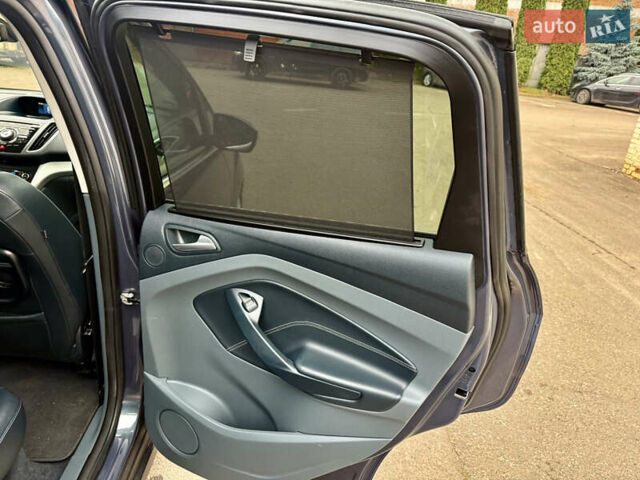 Серый Форд Си-Макс, объемом двигателя 1.6 л и пробегом 173 тыс. км за 6999 $, фото 24 на Automoto.ua