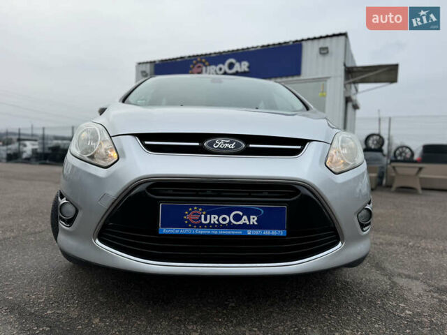 Серый Форд Си-Макс, объемом двигателя 1.6 л и пробегом 234 тыс. км за 9300 $, фото 2 на Automoto.ua
