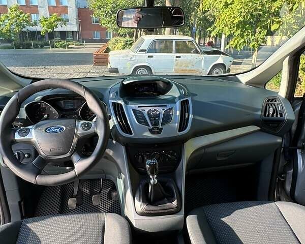 Серый Форд Си-Макс, объемом двигателя 1.6 л и пробегом 172 тыс. км за 8900 $, фото 7 на Automoto.ua