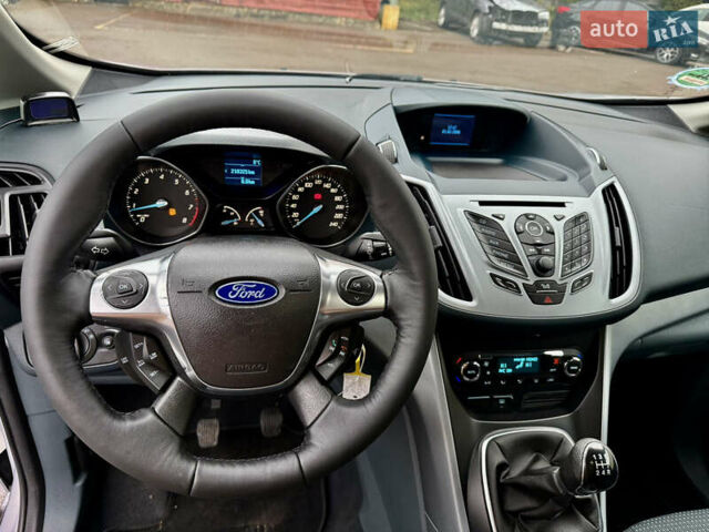 Серый Форд Си-Макс, объемом двигателя 1.6 л и пробегом 218 тыс. км за 6999 $, фото 15 на Automoto.ua