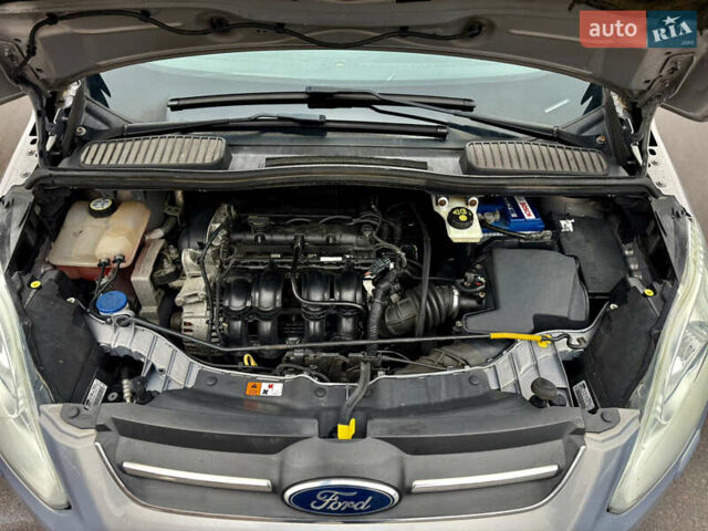 Серый Форд Си-Макс, объемом двигателя 1.6 л и пробегом 218 тыс. км за 6999 $, фото 27 на Automoto.ua