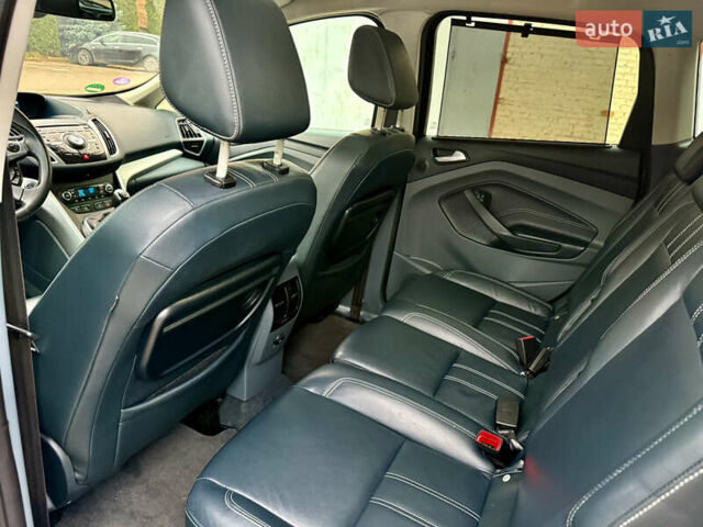 Серый Форд Си-Макс, объемом двигателя 1.6 л и пробегом 173 тыс. км за 6999 $, фото 20 на Automoto.ua