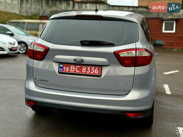 Серый Форд Си-Макс, объемом двигателя 1.6 л и пробегом 218 тыс. км за 6999 $, фото 7 на Automoto.ua