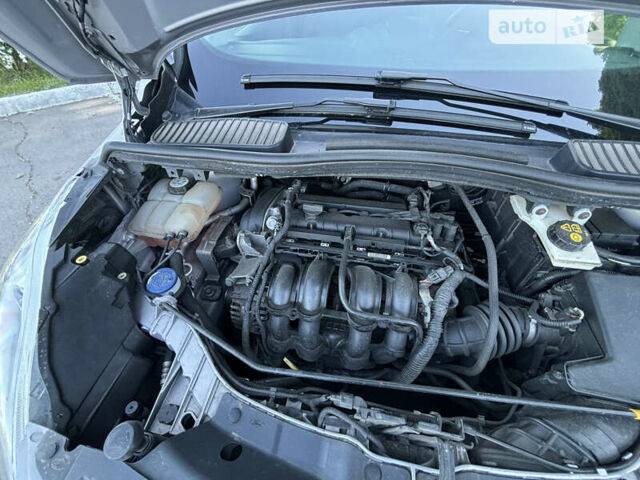 Сірий Форд Сі-Макс, об'ємом двигуна 1.6 л та пробігом 206 тис. км за 9100 $, фото 64 на Automoto.ua