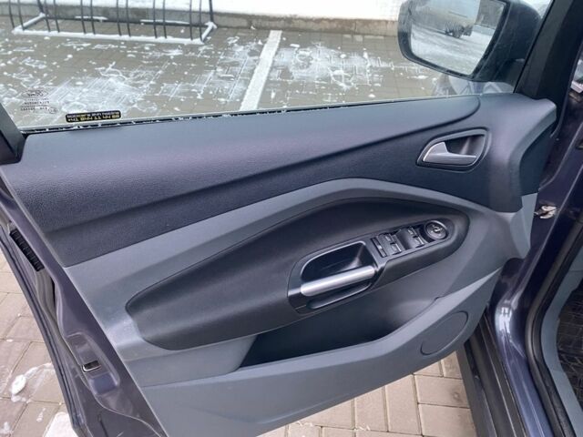 Сірий Форд Сі-Макс, об'ємом двигуна 1.6 л та пробігом 237 тис. км за 7500 $, фото 10 на Automoto.ua