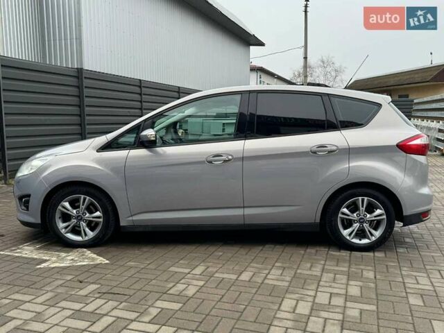 Серый Форд Си-Макс, объемом двигателя 1.6 л и пробегом 218 тыс. км за 7900 $, фото 2 на Automoto.ua