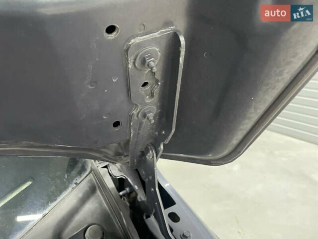 Сірий Форд Сі-Макс, об'ємом двигуна 1.6 л та пробігом 232 тис. км за 7950 $, фото 44 на Automoto.ua