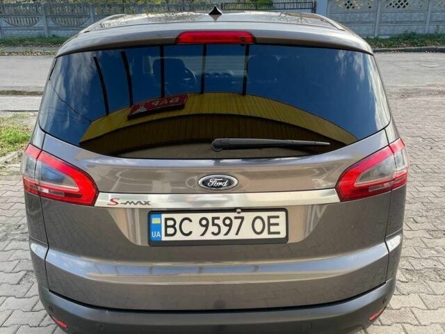 Серый Форд Си-Макс, объемом двигателя 2 л и пробегом 350 тыс. км за 7500 $, фото 6 на Automoto.ua