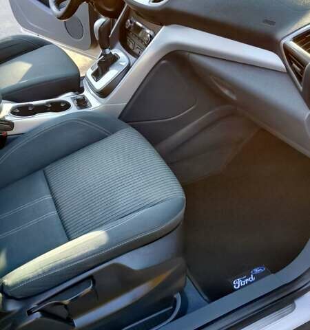 Сірий Форд Сі-Макс, об'ємом двигуна 2 л та пробігом 232 тис. км за 9000 $, фото 9 на Automoto.ua