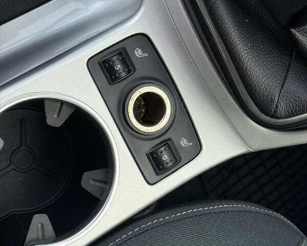 Серый Форд Си-Макс, объемом двигателя 1.6 л и пробегом 239 тыс. км за 8650 $, фото 44 на Automoto.ua