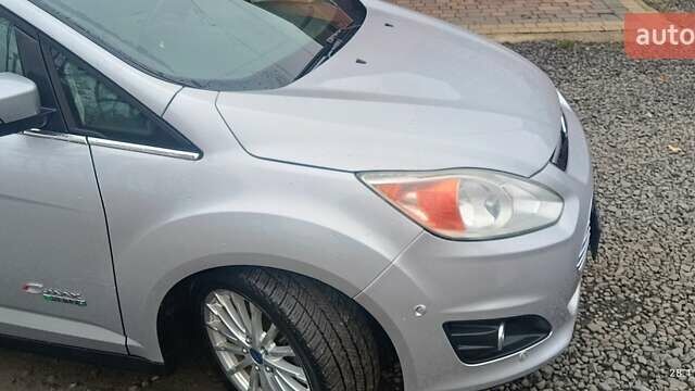 Сірий Форд Сі-Макс, об'ємом двигуна 2 л та пробігом 138 тис. км за 10300 $, фото 9 на Automoto.ua