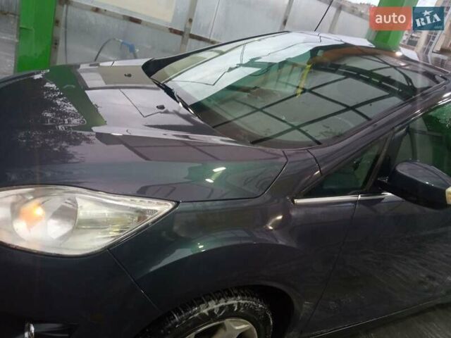 Серый Форд Си-Макс, объемом двигателя 1.6 л и пробегом 297 тыс. км за 8350 $, фото 5 на Automoto.ua