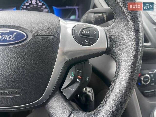 Серый Форд Си-Макс, объемом двигателя 2 л и пробегом 200 тыс. км за 12490 $, фото 21 на Automoto.ua