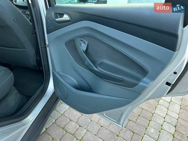 Серый Форд Си-Макс, объемом двигателя 1.6 л и пробегом 207 тыс. км за 7600 $, фото 22 на Automoto.ua