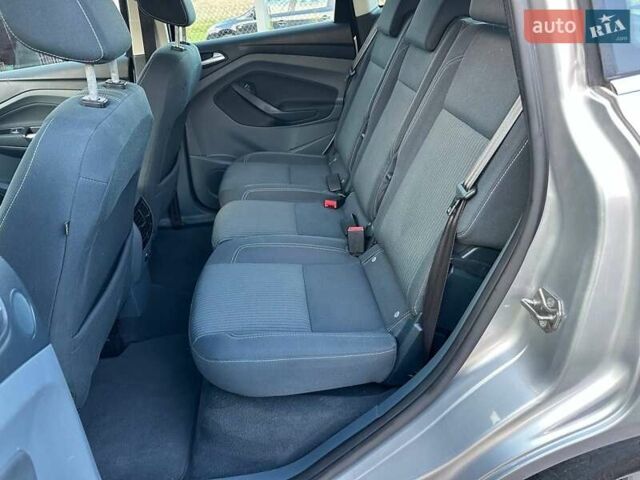 Серый Форд Си-Макс, объемом двигателя 1.6 л и пробегом 207 тыс. км за 7600 $, фото 18 на Automoto.ua