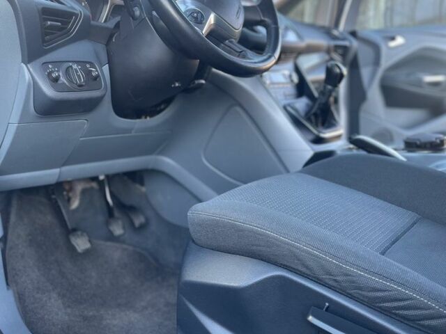 Сірий Форд Сі-Макс, об'ємом двигуна 1.6 л та пробігом 145 тис. км за 7500 $, фото 5 на Automoto.ua