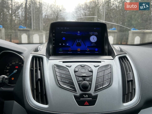 Серый Форд Си-Макс, объемом двигателя 1.6 л и пробегом 138 тыс. км за 9300 $, фото 11 на Automoto.ua