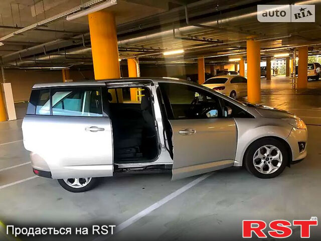 Серый Форд Си-Макс, объемом двигателя 1.6 л и пробегом 182 тыс. км за 9200 $, фото 5 на Automoto.ua