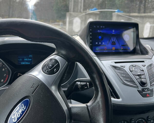 Серый Форд Си-Макс, объемом двигателя 1.6 л и пробегом 138 тыс. км за 9300 $, фото 10 на Automoto.ua