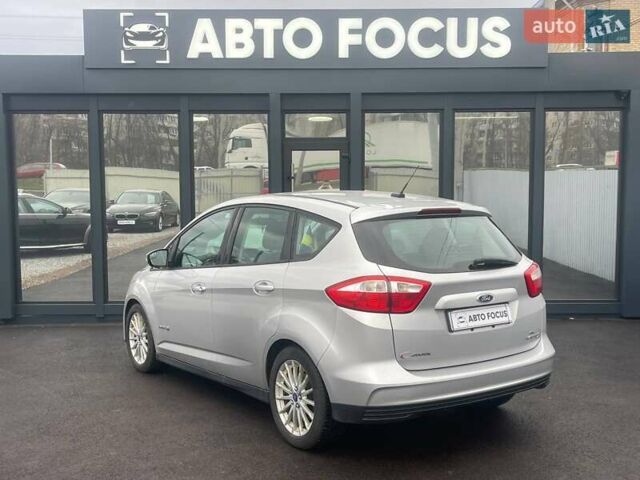 Серый Форд Си-Макс, объемом двигателя 2 л и пробегом 200 тыс. км за 12490 $, фото 7 на Automoto.ua