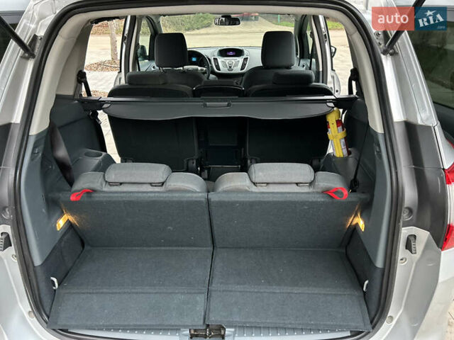 Сірий Форд Сі-Макс, об'ємом двигуна 1.6 л та пробігом 107 тис. км за 7350 $, фото 33 на Automoto.ua