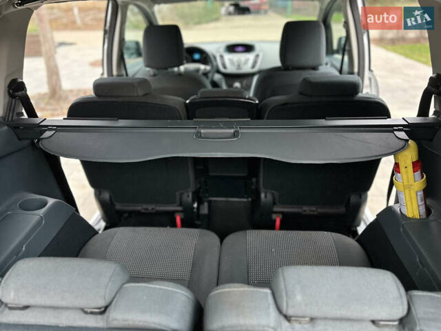 Сірий Форд Сі-Макс, об'ємом двигуна 1.6 л та пробігом 107 тис. км за 7350 $, фото 34 на Automoto.ua