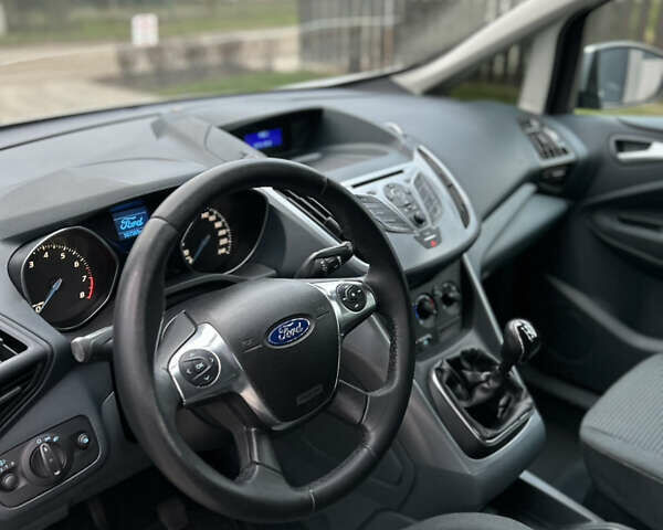 Сірий Форд Сі-Макс, об'ємом двигуна 1.6 л та пробігом 107 тис. км за 7350 $, фото 16 на Automoto.ua