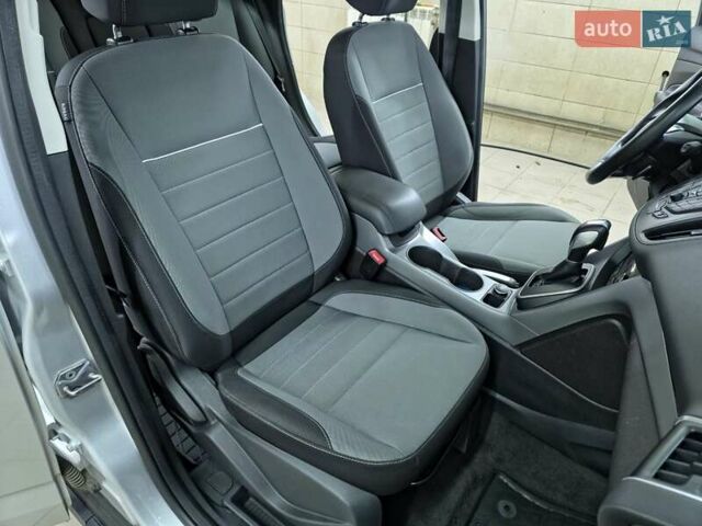 Сірий Форд Сі-Макс, об'ємом двигуна 2 л та пробігом 214 тис. км за 8000 $, фото 13 на Automoto.ua