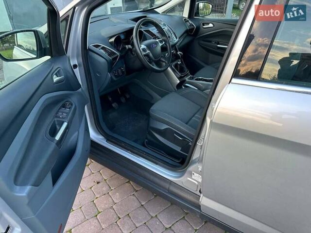 Серый Форд Си-Макс, объемом двигателя 1.6 л и пробегом 207 тыс. км за 7600 $, фото 12 на Automoto.ua