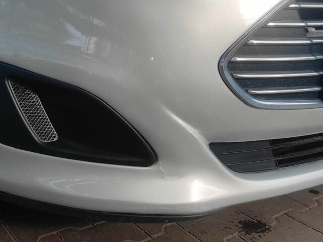 Серый Форд Си-Макс, объемом двигателя 2 л и пробегом 213 тыс. км за 7500 $, фото 4 на Automoto.ua