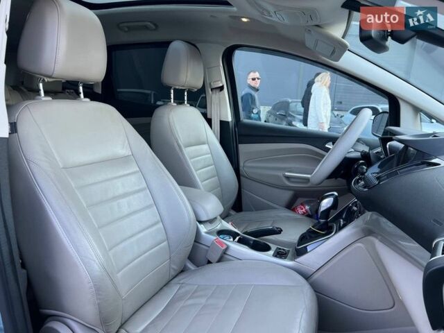Серый Форд Си-Макс, объемом двигателя 2 л и пробегом 176 тыс. км за 11290 $, фото 39 на Automoto.ua