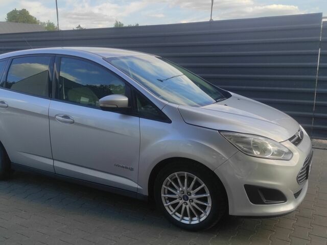 Серый Форд Си-Макс, объемом двигателя 2 л и пробегом 213 тыс. км за 7500 $, фото 2 на Automoto.ua