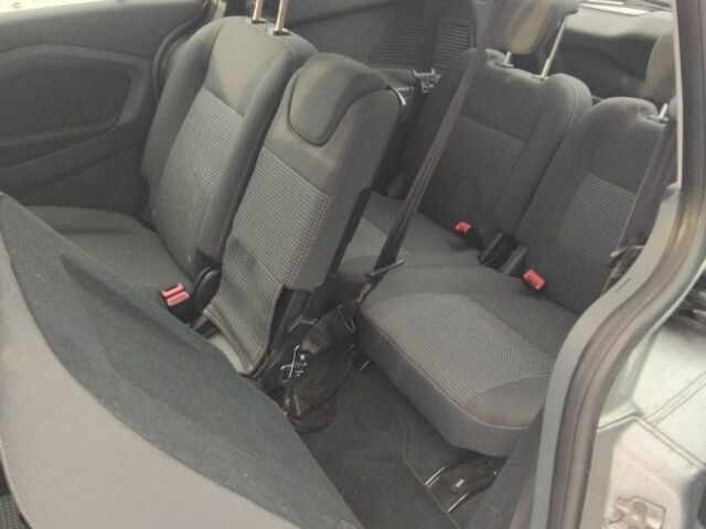 Сірий Форд Сі-Макс, об'ємом двигуна 1.6 л та пробігом 196 тис. км за 6700 $, фото 11 на Automoto.ua