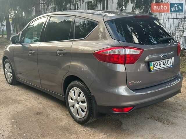 Сірий Форд Сі-Макс, об'ємом двигуна 1.6 л та пробігом 97 тис. км за 8000 $, фото 4 на Automoto.ua