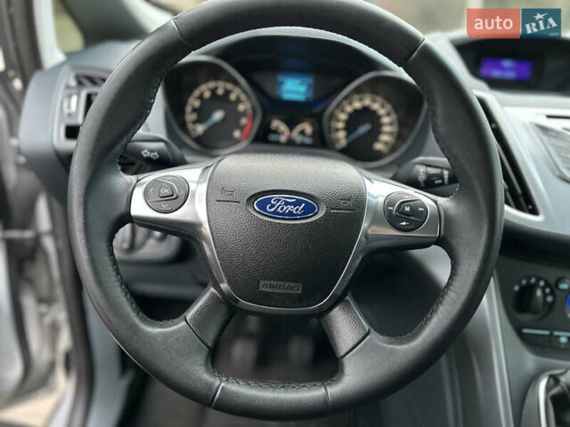 Сірий Форд Сі-Макс, об'ємом двигуна 1.6 л та пробігом 107 тис. км за 7350 $, фото 18 на Automoto.ua