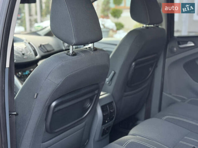 Серый Форд Си-Макс, объемом двигателя 1.6 л и пробегом 239 тыс. км за 8650 $, фото 48 на Automoto.ua