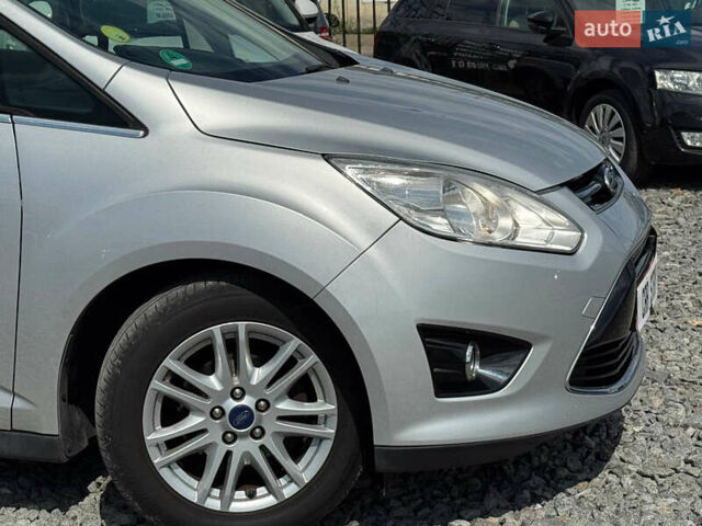 Сірий Форд Сі-Макс, об'ємом двигуна 1.6 л та пробігом 267 тис. км за 8500 $, фото 12 на Automoto.ua