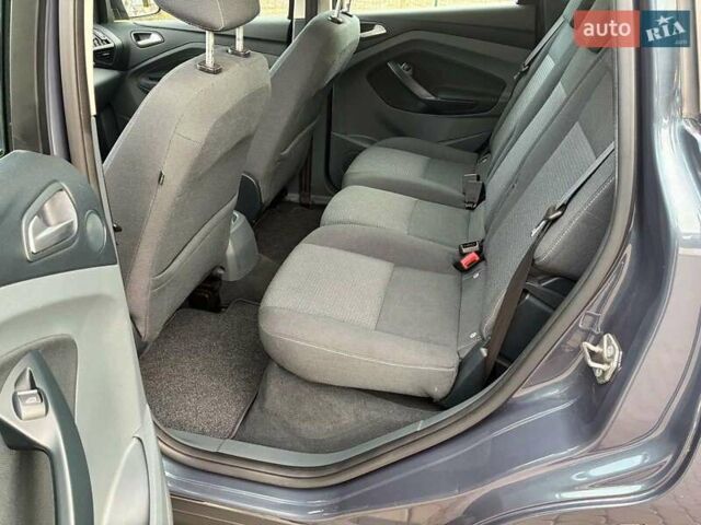 Серый Форд Си-Макс, объемом двигателя 1.6 л и пробегом 161 тыс. км за 7999 $, фото 13 на Automoto.ua