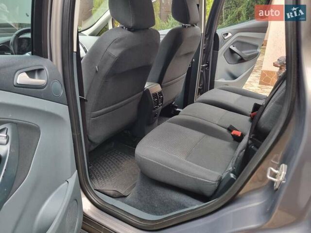 Серый Форд Си-Макс, объемом двигателя 1 л и пробегом 136 тыс. км за 6950 $, фото 7 на Automoto.ua